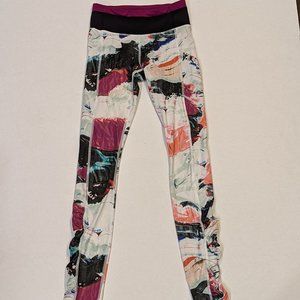 Women's Lululemon Active Pants Multi Color Purple White Size 2 hidden pocket